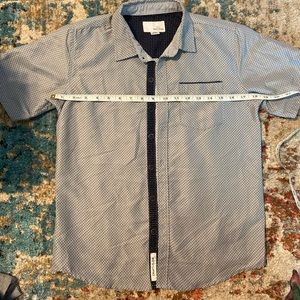 ‘Big boys’ size 10-12 short sleeve shirt